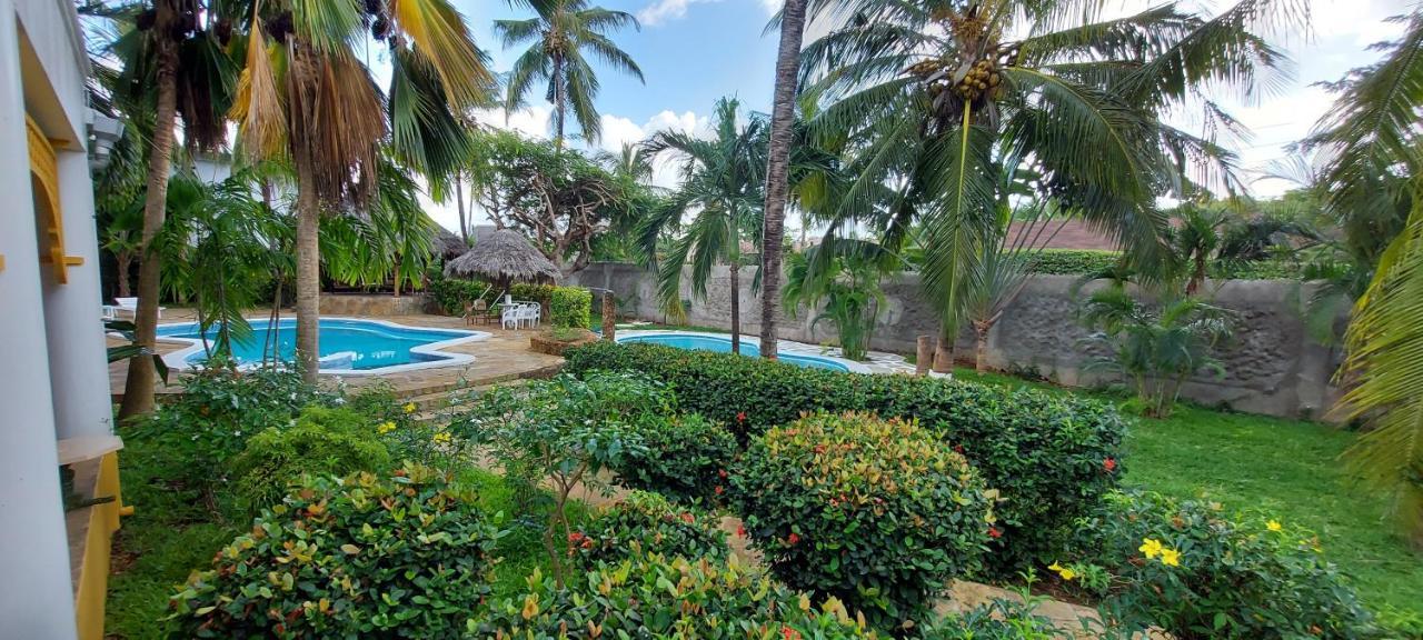 Villa Mela, Malindi Exterior foto