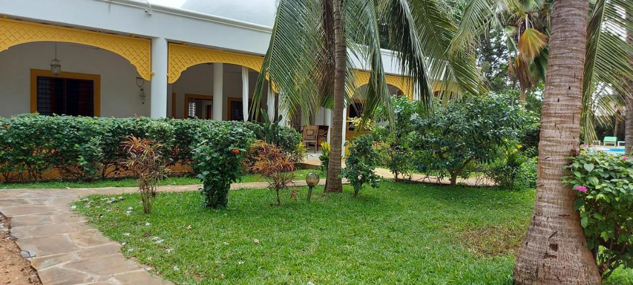 Villa Mela, Malindi Exterior foto